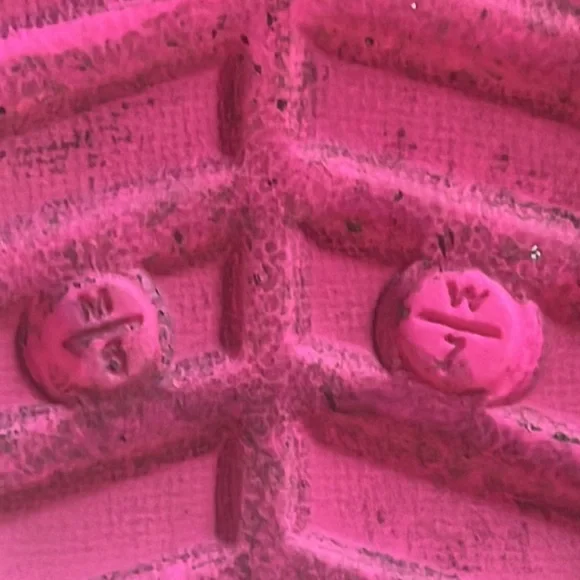 Crocs Tie- Dyed Fleece Lined Shoes Pink ,Yellow, Blue sz 5 - Picture 4 of 9